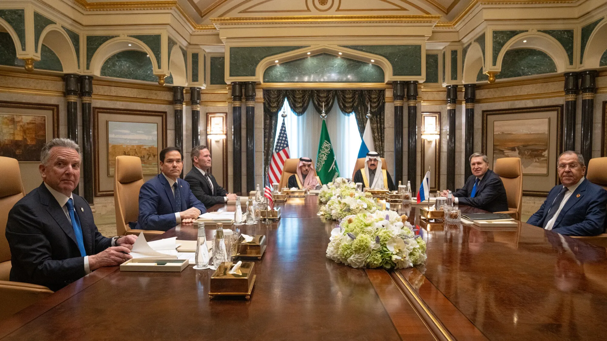Négociations américano-saoudo-russes à Riyad, 18 février 2025. Photo : Département d’État américain, domaine public